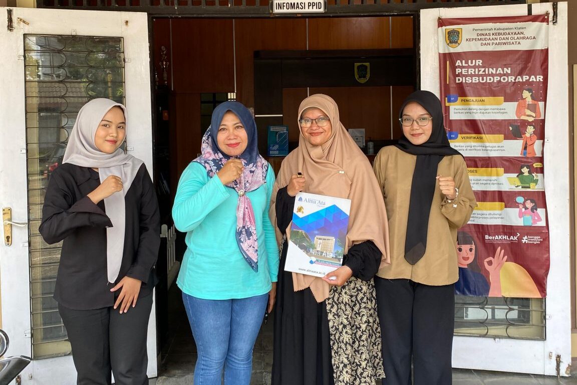 99 Mahasiswa Sistem Informasi Universitas Alma Ata Sukses Menyelesaikan Program Magang